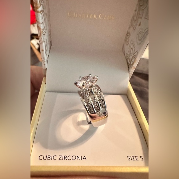 NWT Charter Club Crystal Triple-Row Ring in Fine Silver Plate Size 5 - Picture 2 of 4